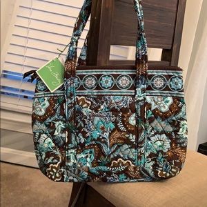 NWT Vera Bradley Betsy Purse